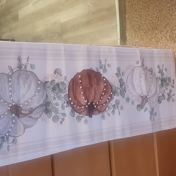 THE FARMHOUSE  RACHEL ASHWELL TABLE RUNNER - Picture 4 of 6